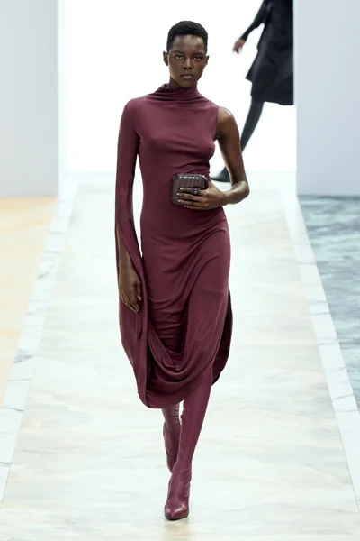 Look 7